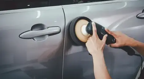 carrosserie redressage à Chavagne - image 2